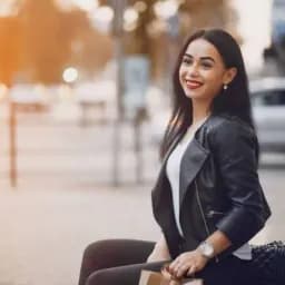 Portrait of Neha Alahbadi